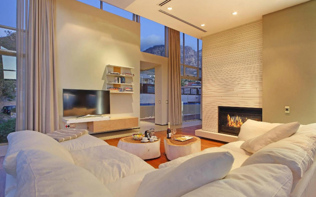 Glen Sunsets Villa by Totalstay