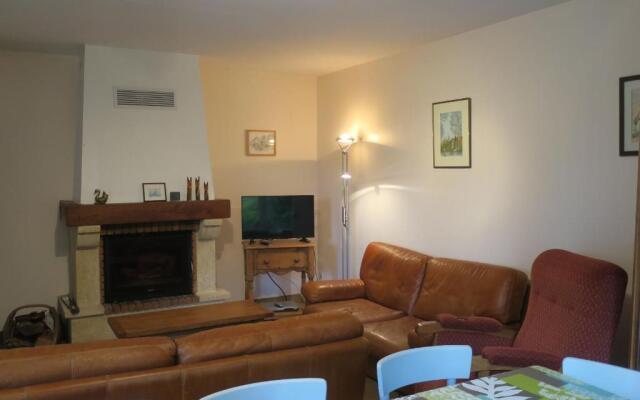 Gîte Montreuil-le-Henri, 5 pièces, 10 personnes - FR-1-410-184