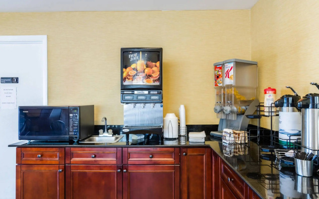 FairBridge Inn Express