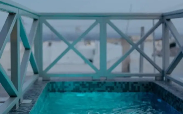 Panoramic Argyro's IO House with Jacuzzi