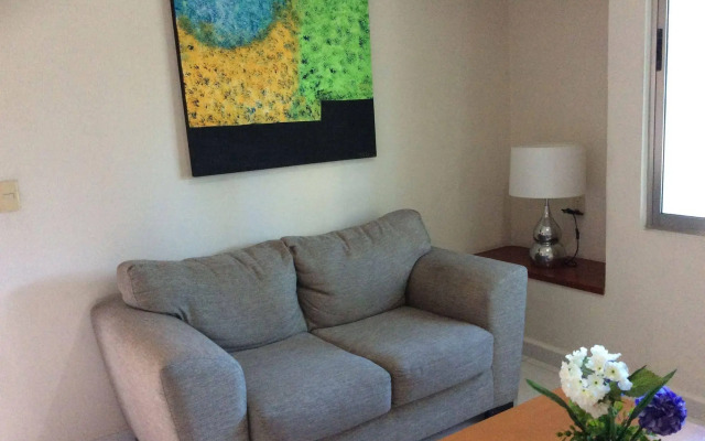 Suites Villa Italia