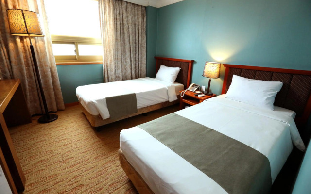Prime Tourist Hotel