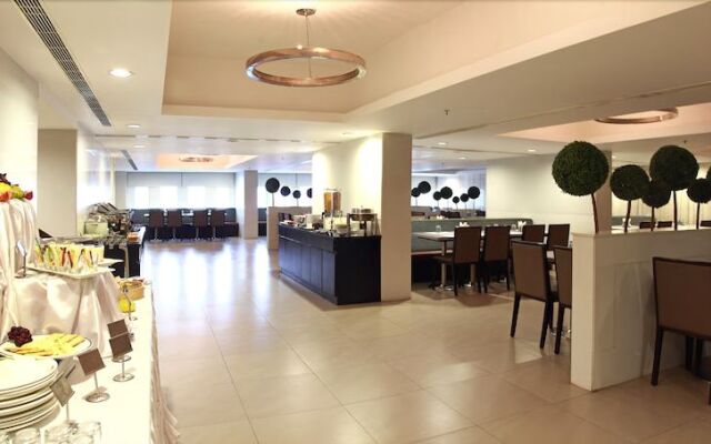 Minerva Grand Hotel