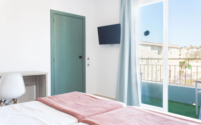 4U Miranda - Adults Only