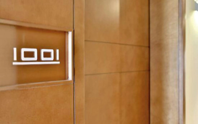 the Zan Hotel (Jinhua Jiangnan Yintai Administrative Service Center)