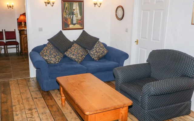 Woodleigh Cottage