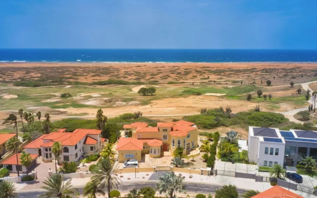 This One of a Kind Amazing Aruba Beach House