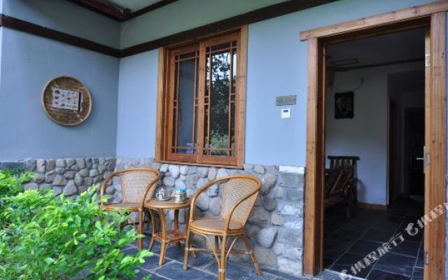Longtan Inn