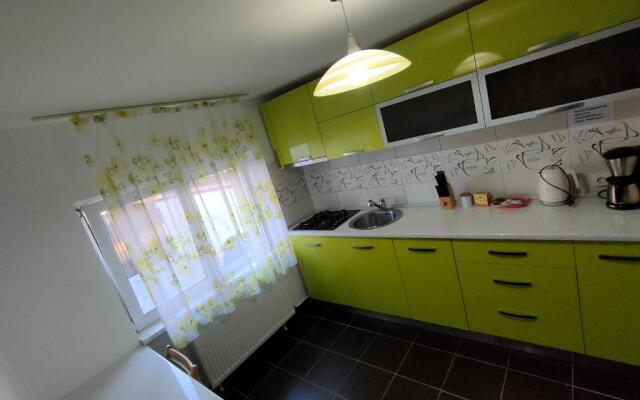 "Apartament"-Casa Genius
