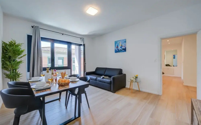 Boutique Apartment 7