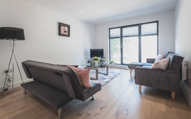 Luxurious 1 Bed Apartment City Centre VIP