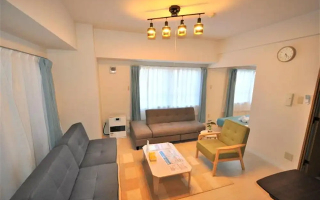 IK Minami6Jo Residence 201