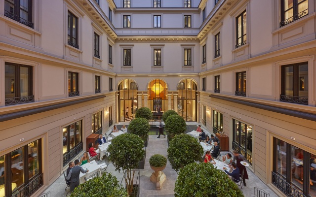 Mandarin Oriental, Milan