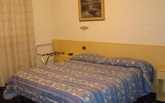 Hotel Marnie