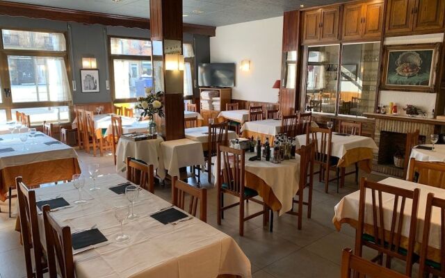Hostal Tarrés