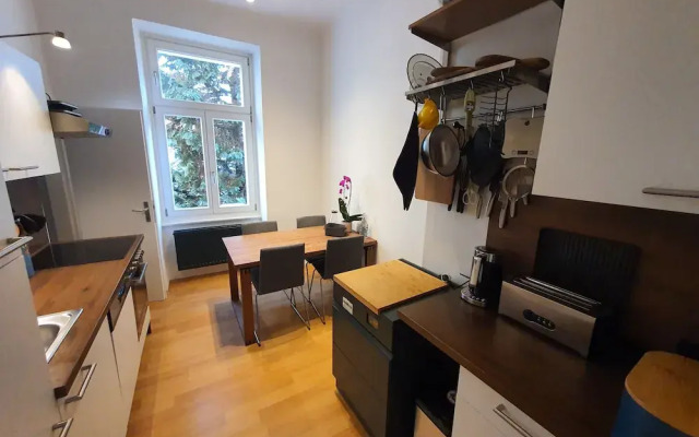 Central Graz Apartments by Paymán Club