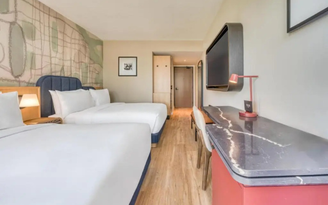 TOOR Hotel Toronto, part of JdV by Hyatt - Image 7