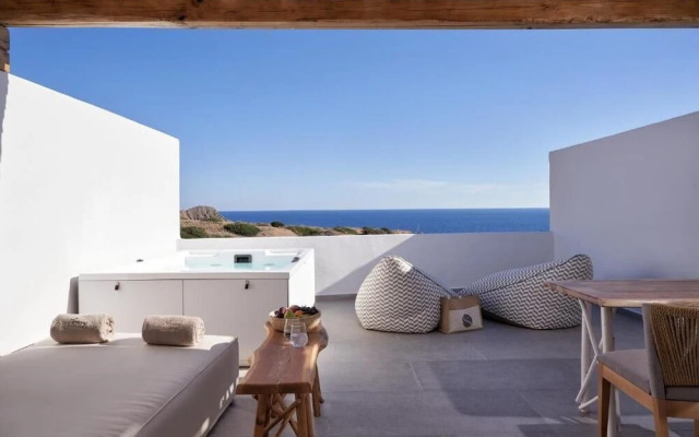 Armony Suites Milos