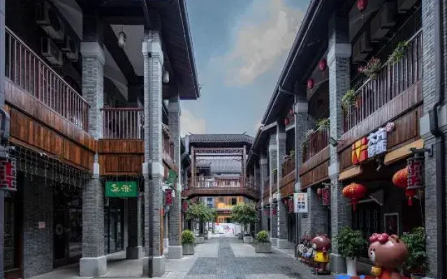 Manju Hotel