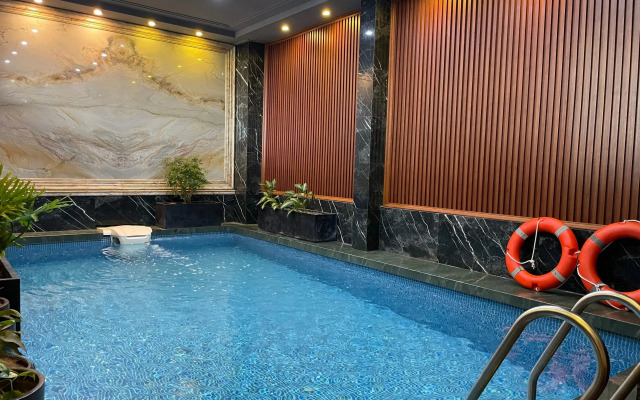 Rex Hanoi Hotel