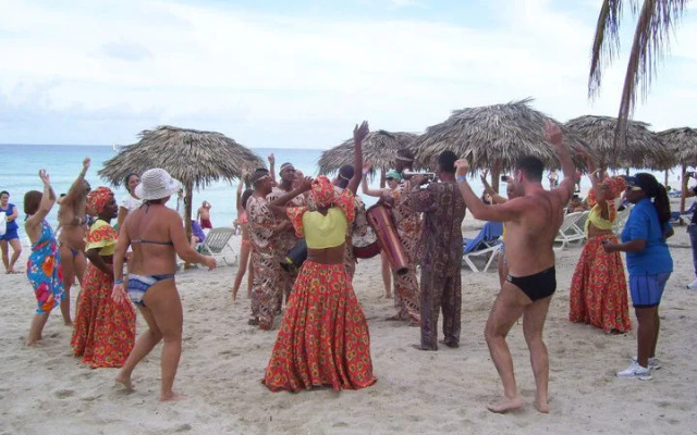 Gran Caribe Sun Beach