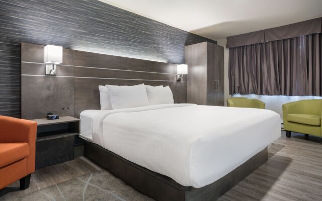 Glengarry Extended Stays