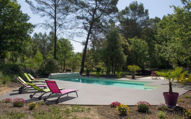 Le Mas de La Flaquière