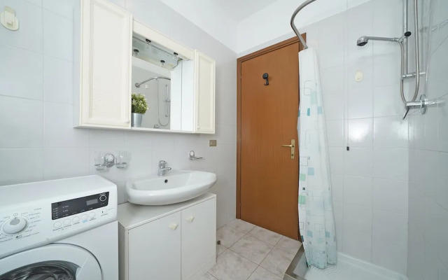 Apollo 19 by Wonderful Italy