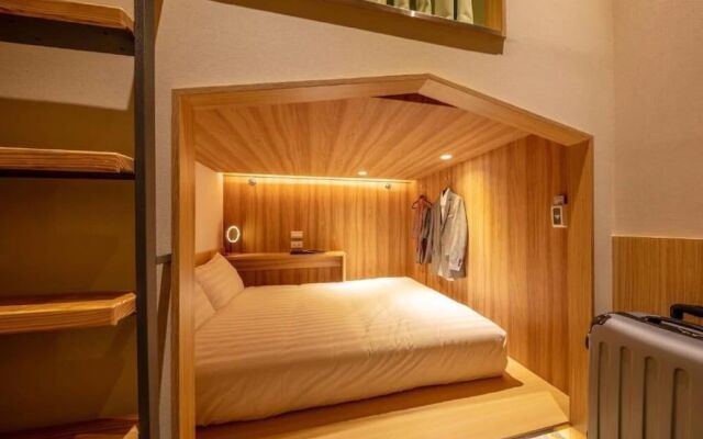 CHO Stay Capsule Hotel - Taoyuan Airport T2