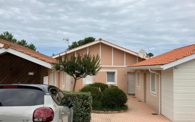 Terraced Holiday Home in Moliets