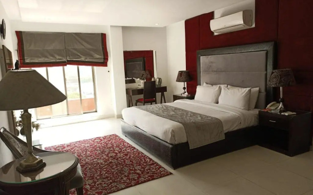 Maisonette Hotel & Resort - Lahore