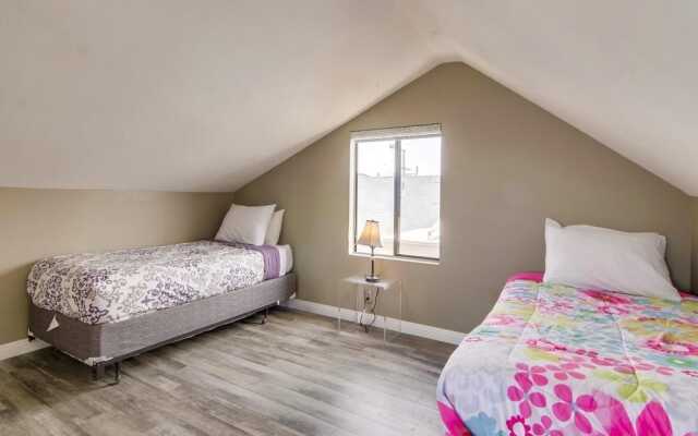 Beach Style 3 - 6 Br Home