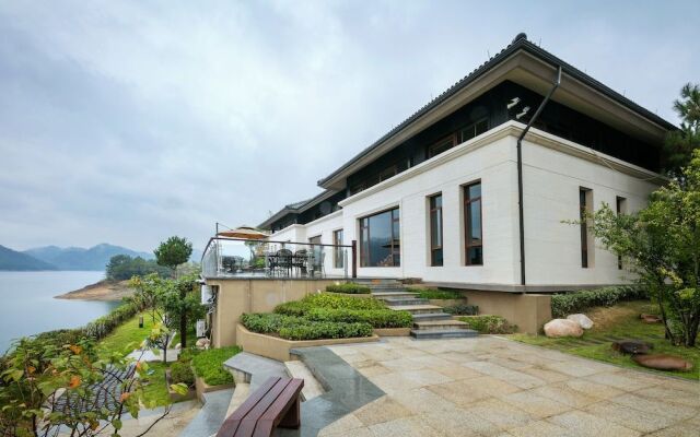 Floral Hotel Qiandaohu Shangju Villa