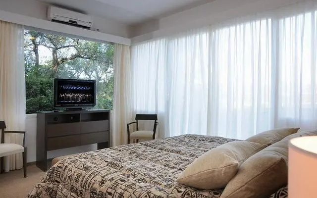 Lake Buenavista Apart Hotel & Suites