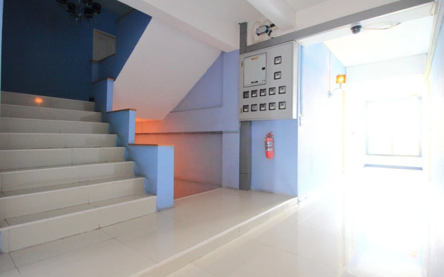 Super OYO 427 Chill Apartment