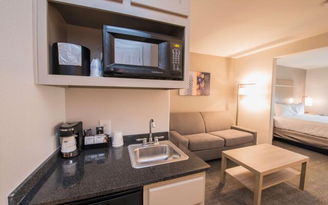 Best Western Plus Killeen/Fort Cavazos Hotel & Suites
