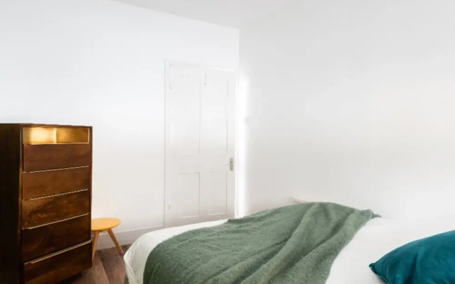 The South Kensington Mews - Lovely & Bright 5bdr Kensington