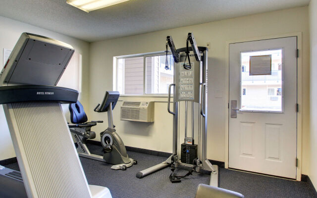 Suburban Studios Biloxi North Area