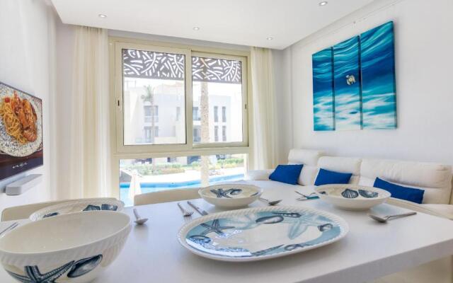 Seaview 1 BR with Beach & Pool access in Mangroovy