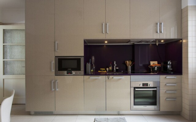 City Deluxe Iii Apartment Rentexperience