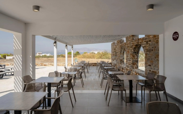 Evripus Suites Hotel
