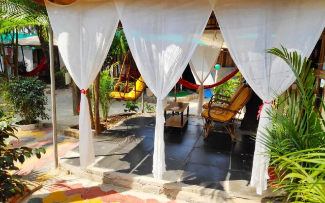 Lactos Cressida Resort