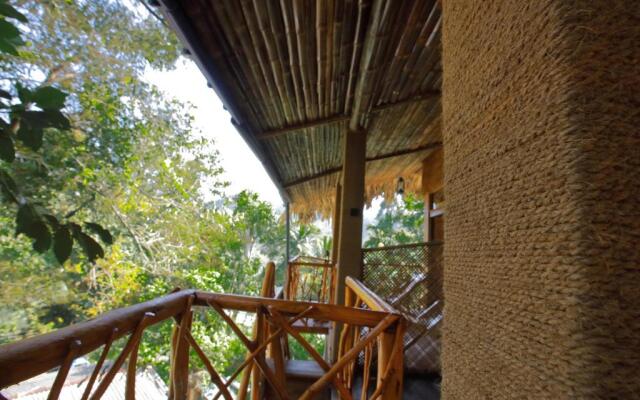 The Winsome & Tree House