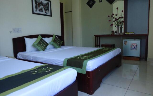 Nam Ngai Hotel