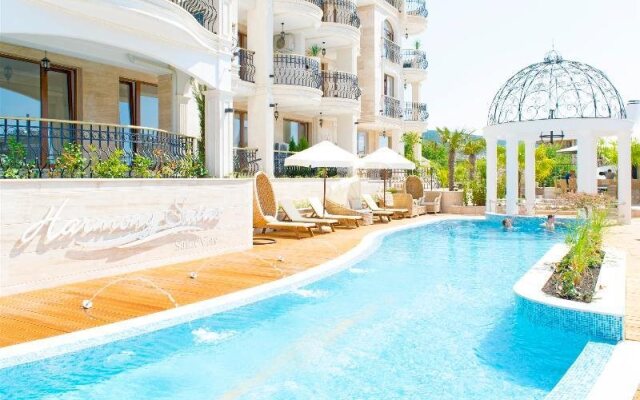 Harmony Suites 10
