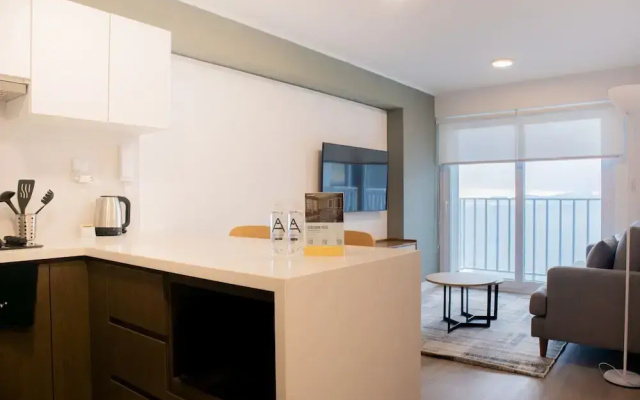 w Charming 1BR Apartment w Balcony in Barranco