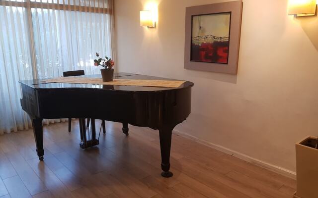 Restal Hotel