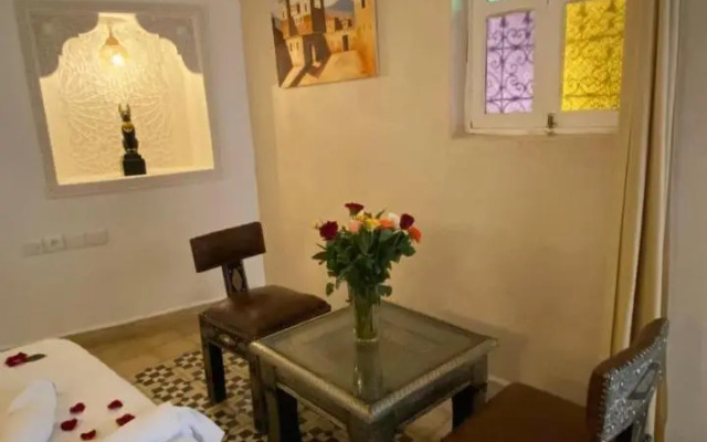 Riad Makech