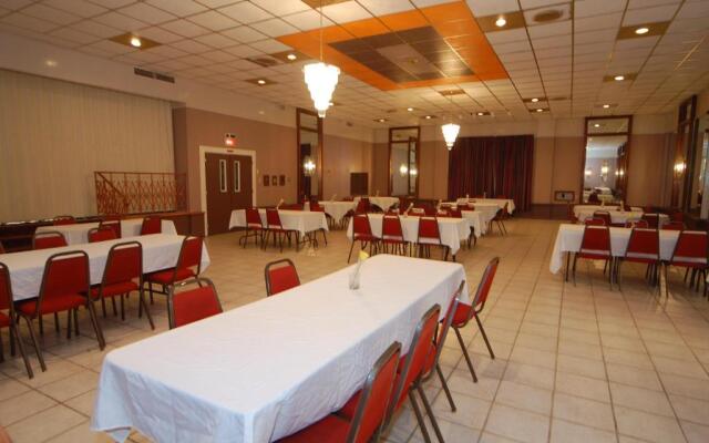 Rodeway Inn Conference Center