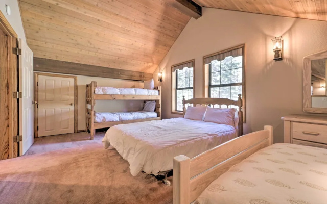Wraparound Deck & Pool Access: Truckee Cabin